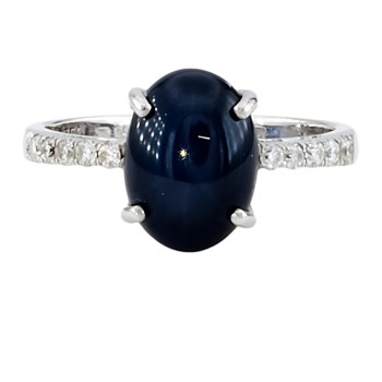 18ct white gold Star Sapphire / Diamonds Ring size P